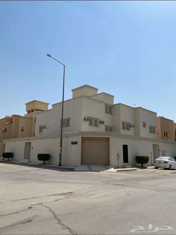 الرياض العزيزية 5