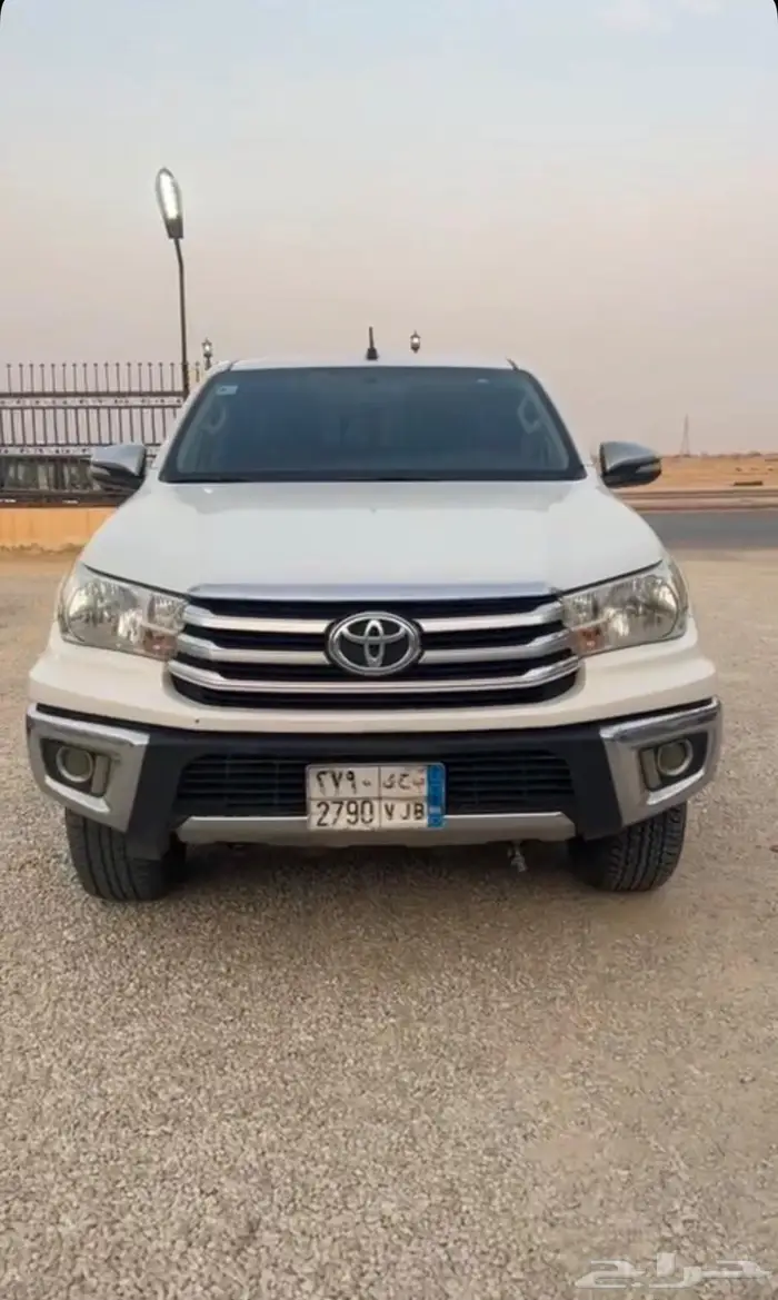هايلكس للبيع 2