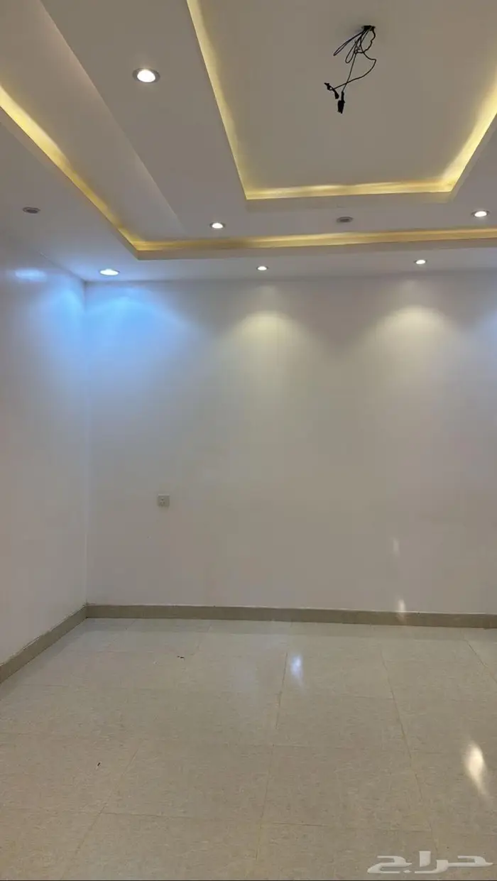 شقة للايجار بالسلام 0