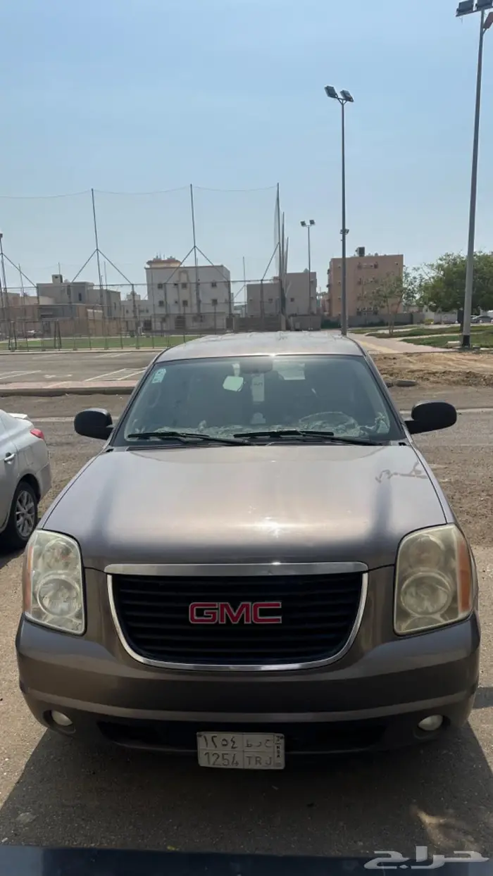 جمس يوكن 2014 بدون دبل للبيع او للبدل 1