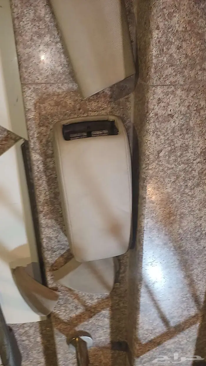 للبيع قطع لكزس 430 4