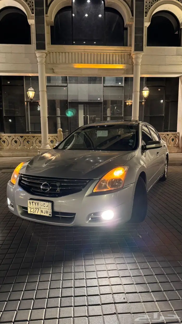 نيسان التيما 2010 SV 28