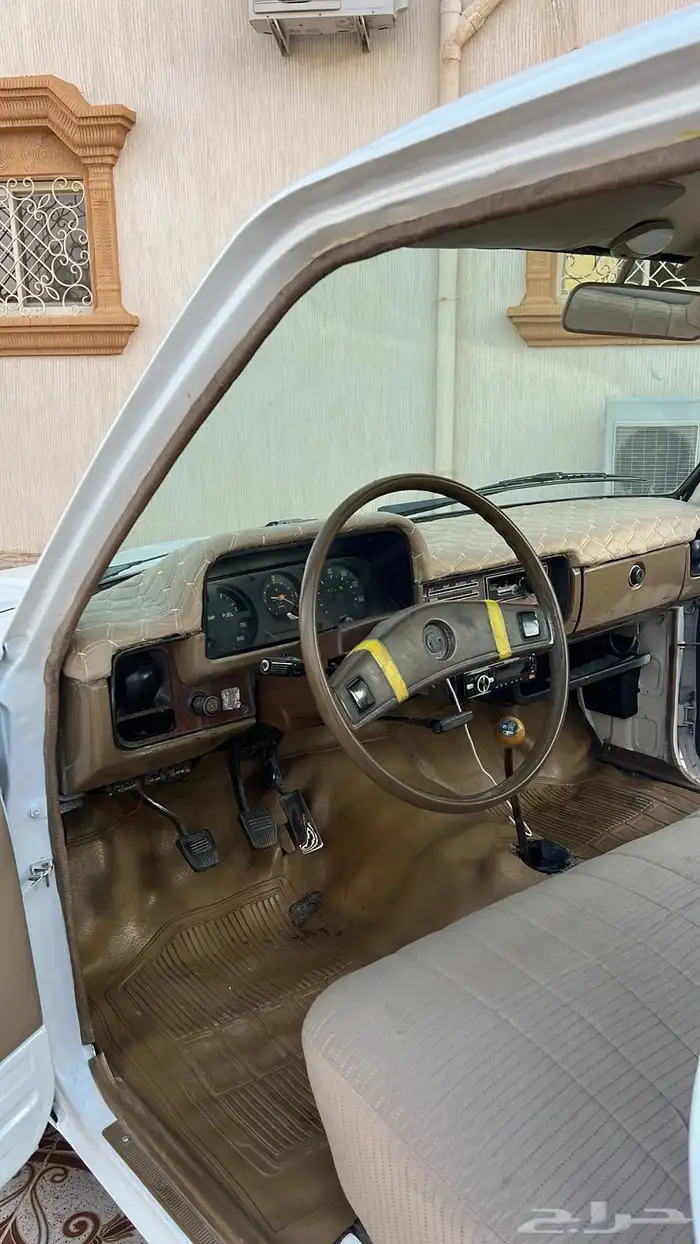 هايلوكس 1979 15