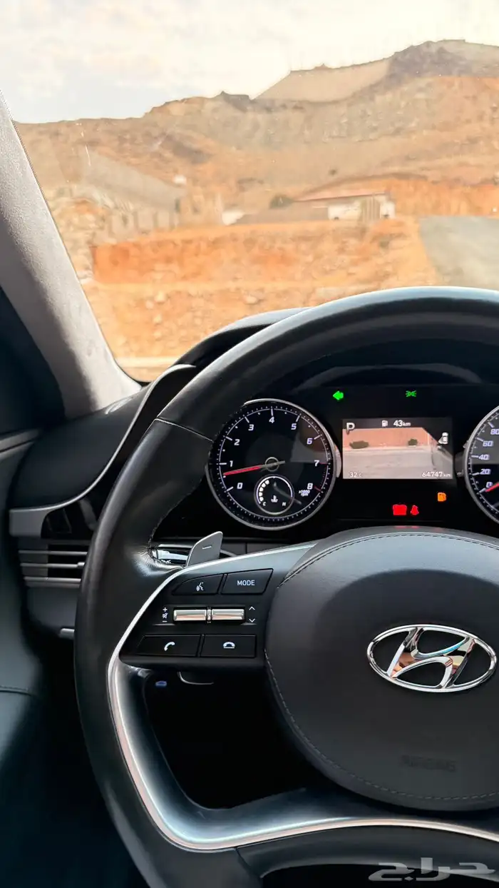 هونداي ازيرا 2020 ( بنزين) v6 فل كامل بانوراما 10