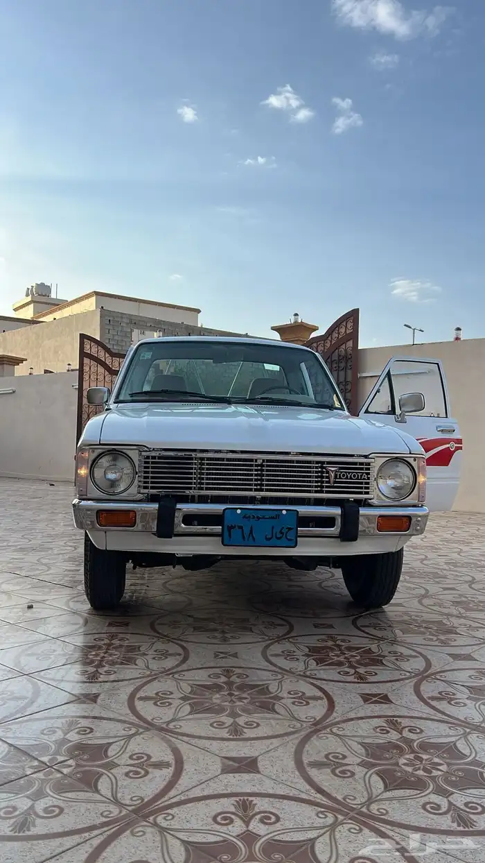 هايلوكس 1979 4