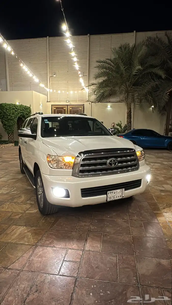 للبيع تيوتا سكويا 2011 فل كامل 1
