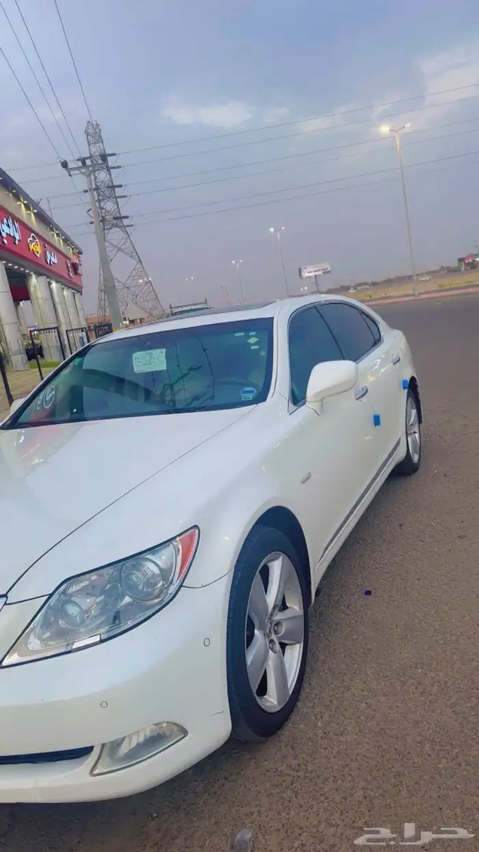 لكزز الفئة LS460L 1