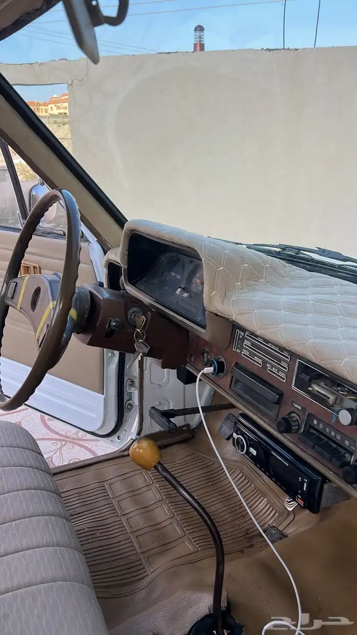 هايلوكس 1979 7