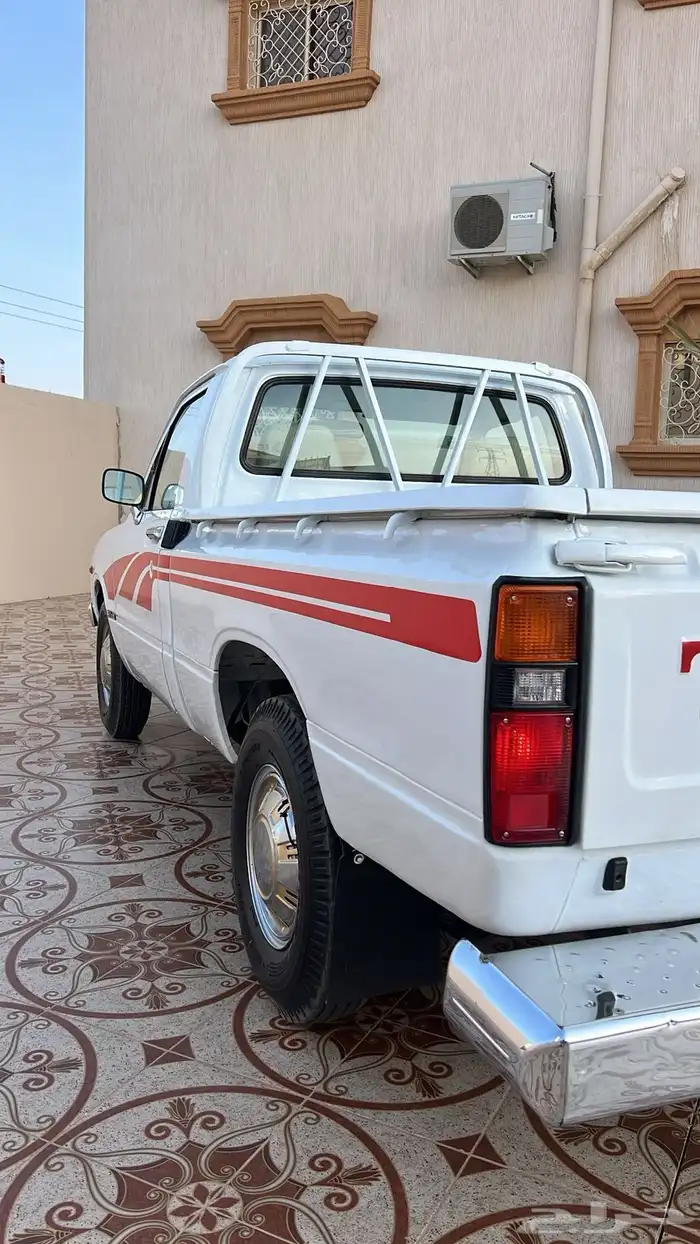 هايلوكس 1979 22