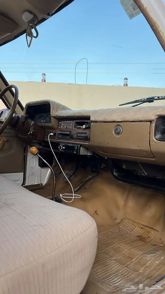 هايلوكس 1979 13