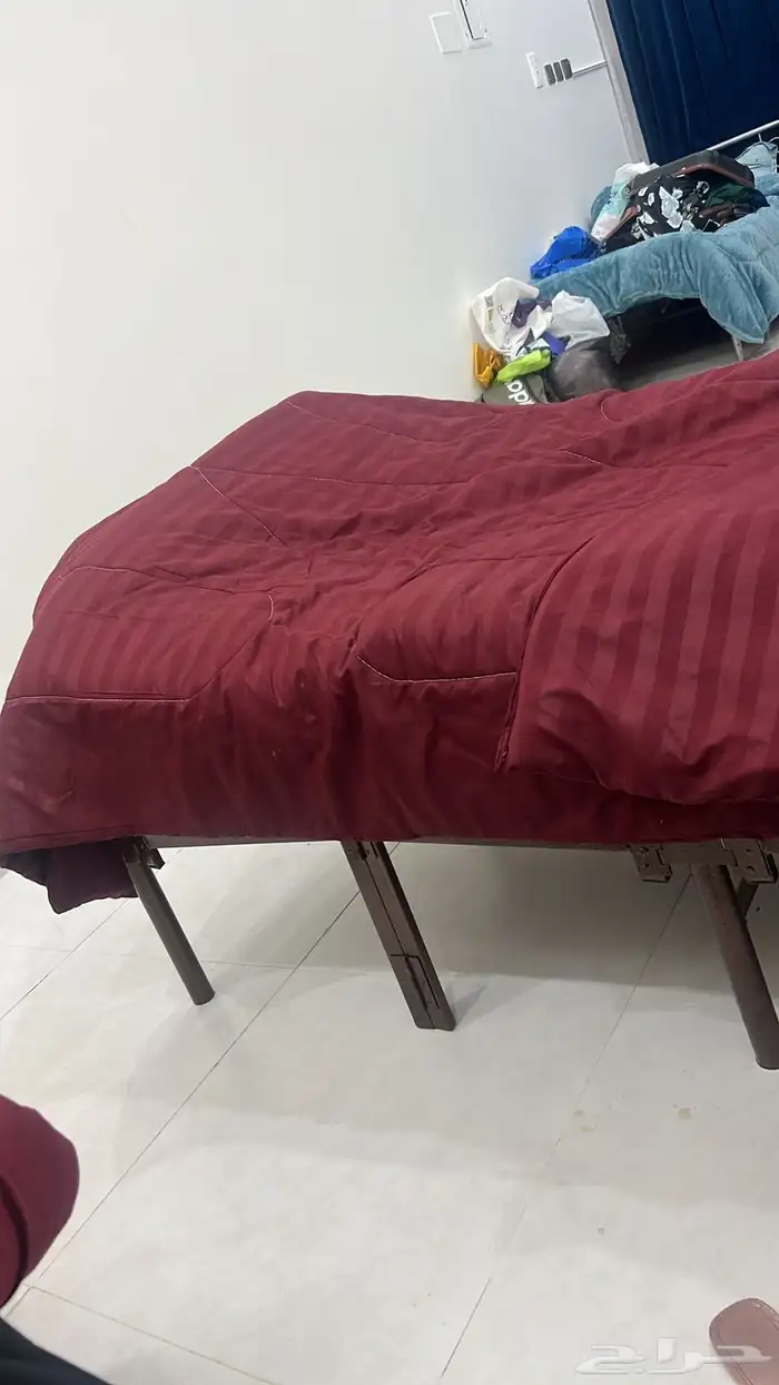 للبيع اثاث 1