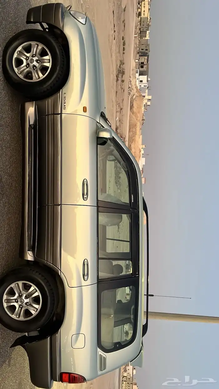 للبيع جيب لكزسLX2003 2
