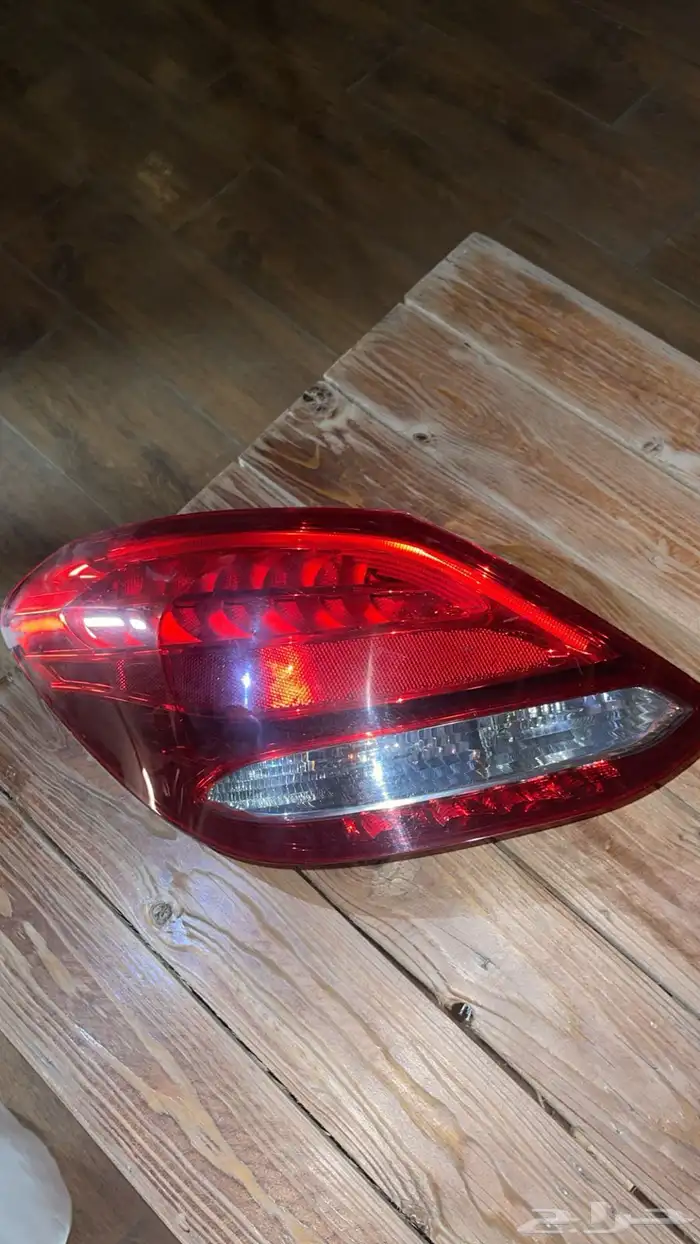 اسطبات مرسيدس  شمعات 2