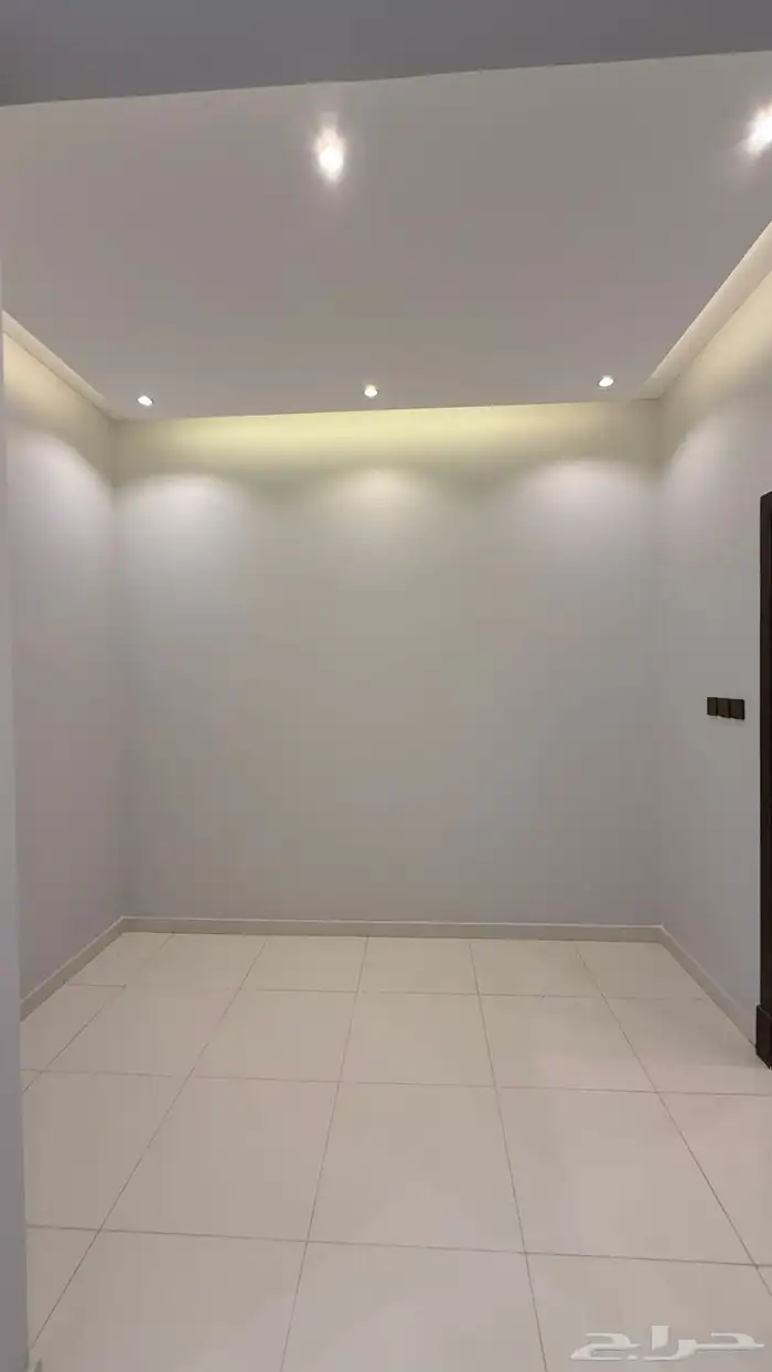 للبيع فلل دوبلكس حى دره الموسى 26