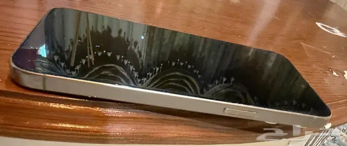 آيفون 15برو ماكس للبيع 2