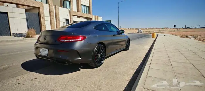 مرسيدس C300 كوبيه 2017 وارد الجفالي 4