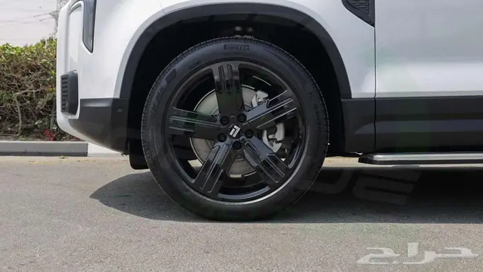 2025 ROX 01 VIP 1.5T Plug-in Hybrid اصفار مع ضمان 19