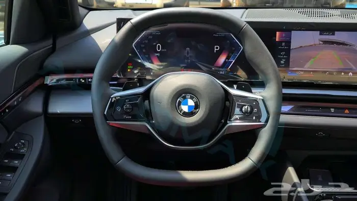 2025 BMW 5-SERIES 520i 2.0T RWD GCC 0Km ضمان الوكيل 8