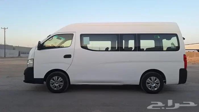 للبيع باص نيسان ركاب 2020 ديزل نظيف 3