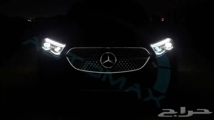 مرسيدس بنز E300 2025 خليجي اصفار مع ضمان الوكيل 8