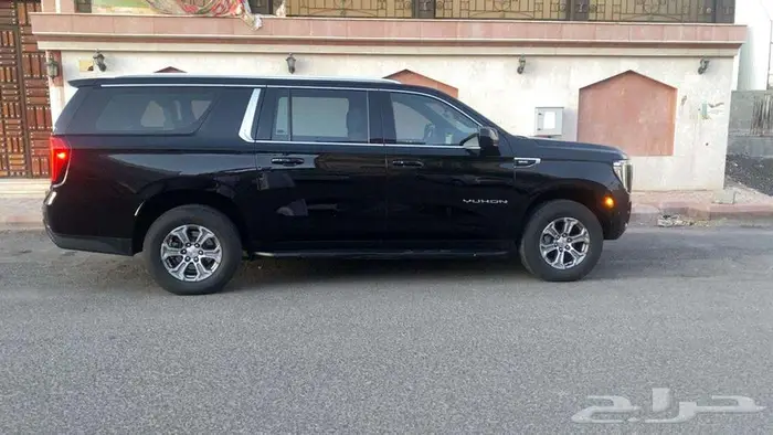 جمس يوكن XL لون اسود موديل 2023 0