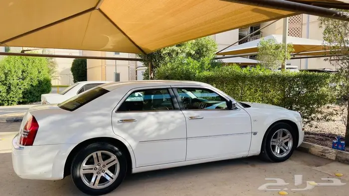 Chrysler 2006 Sunroof 4