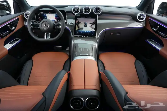مرسيدس GLC 200 Coupe موديل 2026 أصفار خليجي رمادي جملي 6