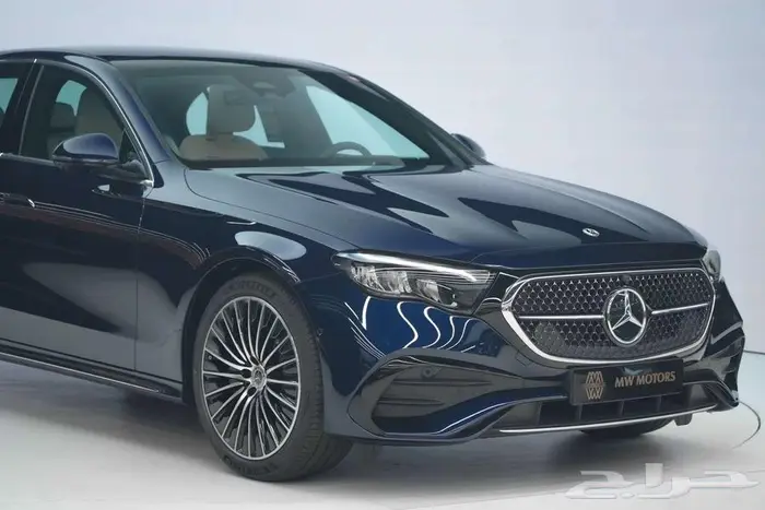 مرسيدس E 200 موديل 2026 أصفار خليجي أزرق أبيض 2