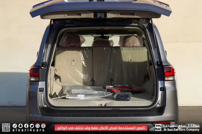 تويوتا لاند كروزر GXR L2 2025 7