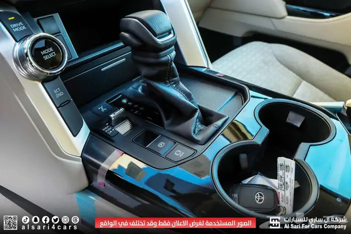 تويوتا لاند كروزر GXR L2 2025 34