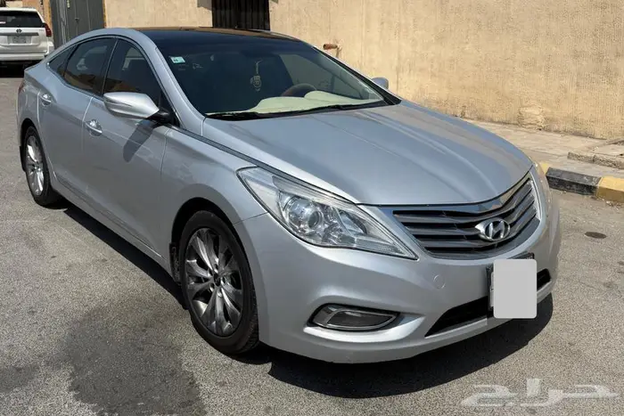 Well Maintained Azera 2014  Valid Fahas  Just Buy And Use 7