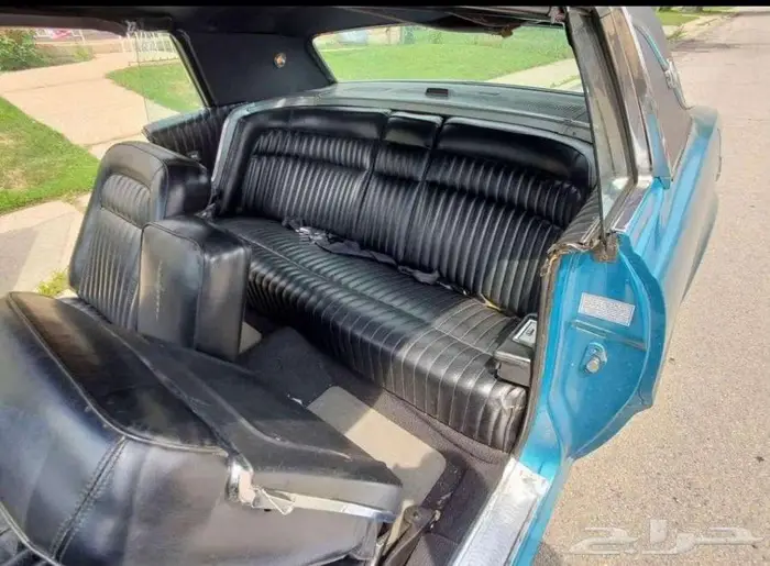 للبيع ثاندربيرد موديل 1968 Ford thunderbird 5
