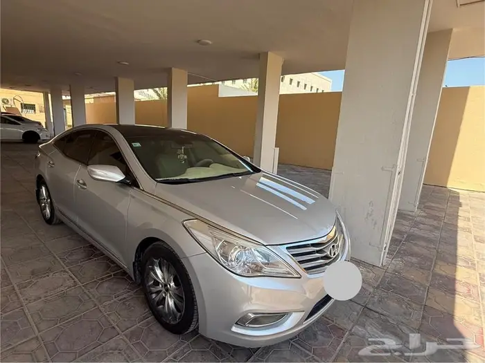 Well Maintained Azera 2014  Valid Fahas  Just Buy And Use 3
