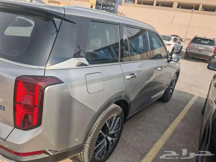 فرصة  GS8 2023 فل كامل  ممشى قليل وصيانة وكالة 3