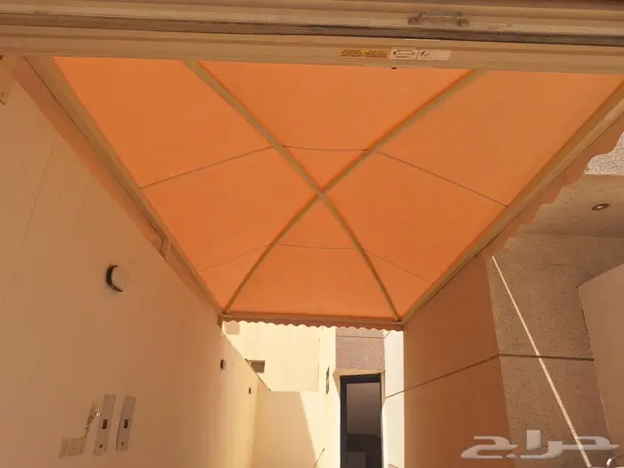 حداد مظلات وسواتر سندويش بلن 2
