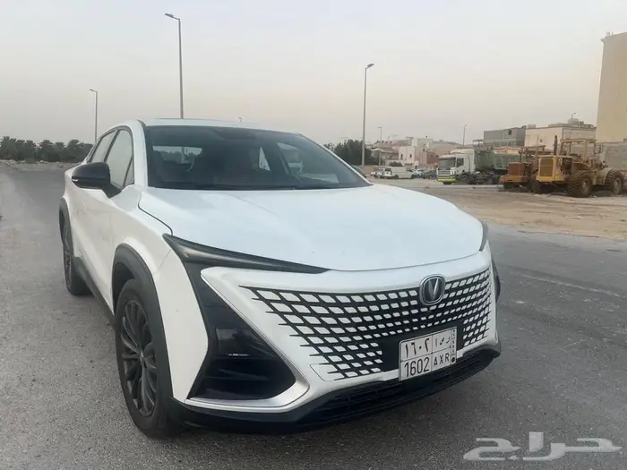 2023 شانجان يوني تي 10