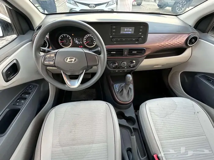 هيونداي جراند أي 10 9