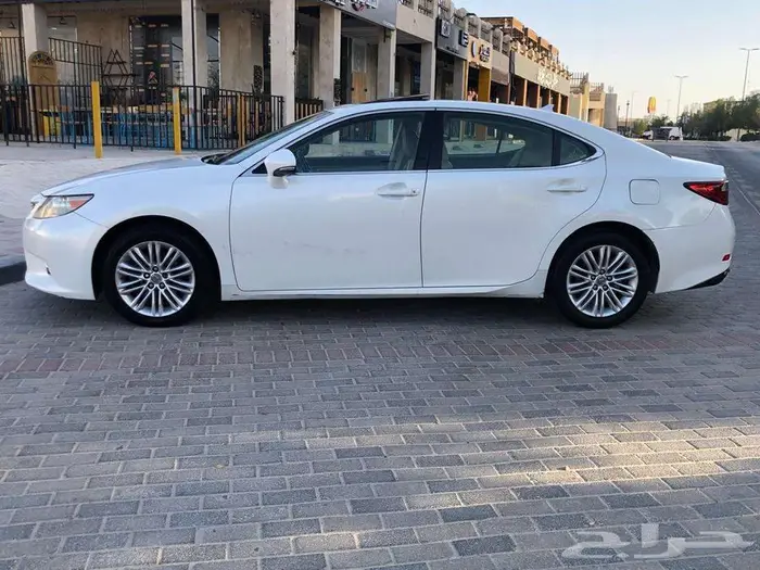 لكزس ES350 2014 4