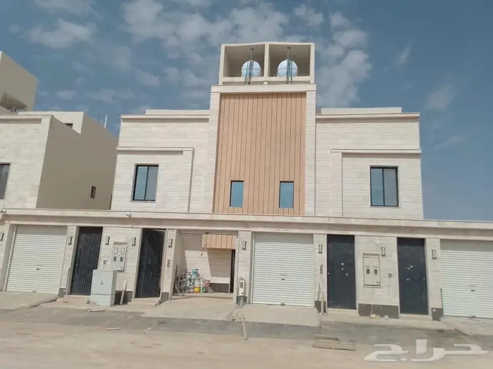دور اول للايجار حي عكاظ 0
