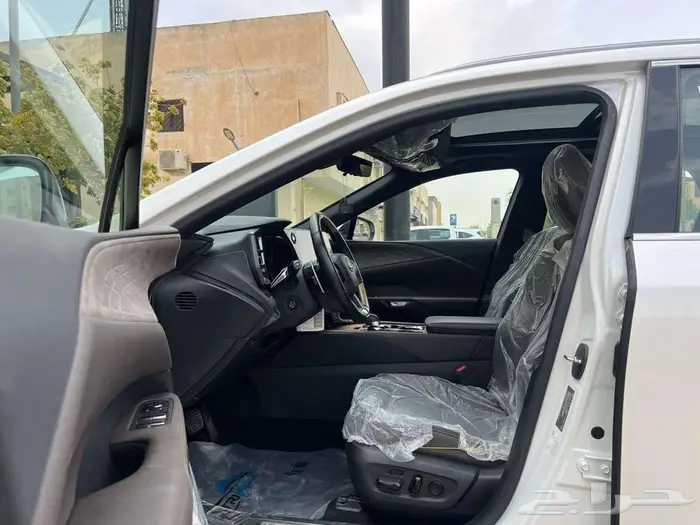لكزس 2025 rx350 7