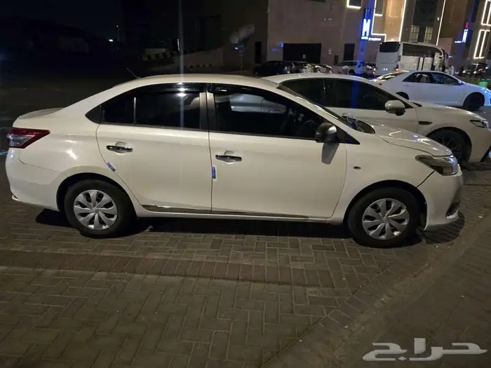 Toyota Yaris Automatic 2016 good condition 6