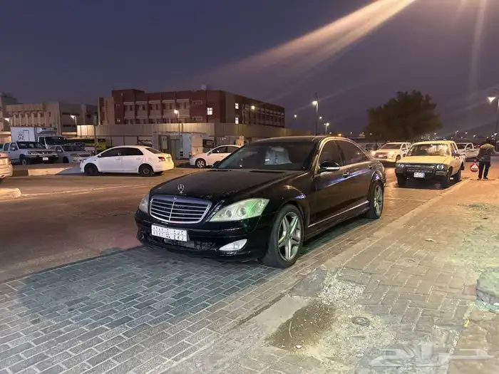 مرسدس بنورامااسودحجم 500s2007 0