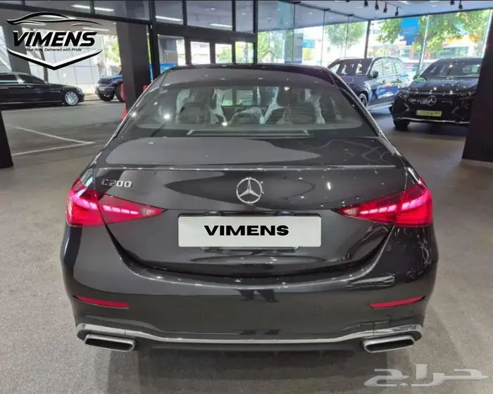 Mercedes Benz C200 AMG 2025 اصفار 3