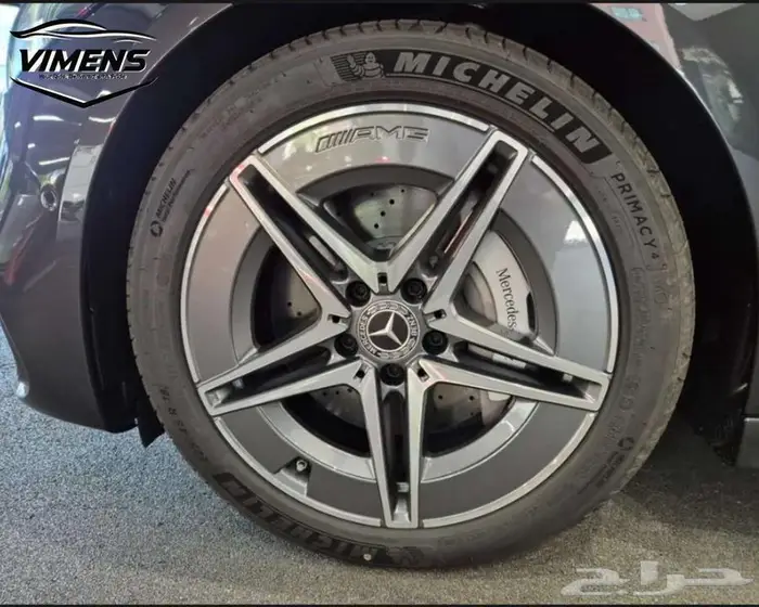 Mercedes Benz C200 AMG 2025 اصفار 15