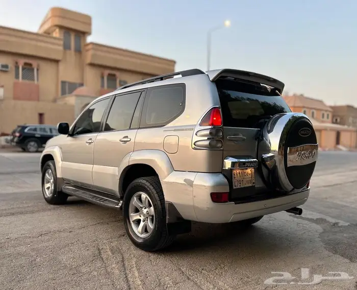 برادو 2008 VX نظييف 7