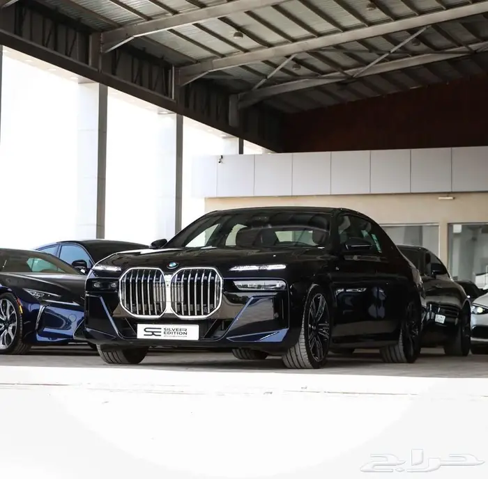 بي ام دبليو 740 2024 ممشى 350 كم فقط 2