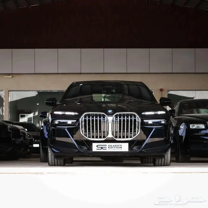 بي ام دبليو 740 2024 ممشى 350 كم فقط 0