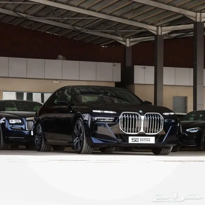 بي ام دبليو 740 2024 ممشى 350 كم فقط 1
