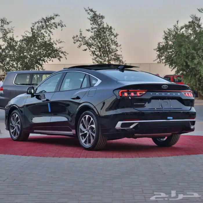 فورد تورس تيتانيوم وترند 2026 مبيعات البنوك 9