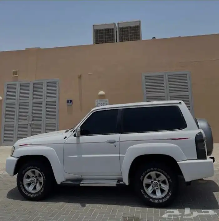 مطلوب فتك باترول ربع اقل من2015 و اعلى من 2012 اقل من30 الف 0